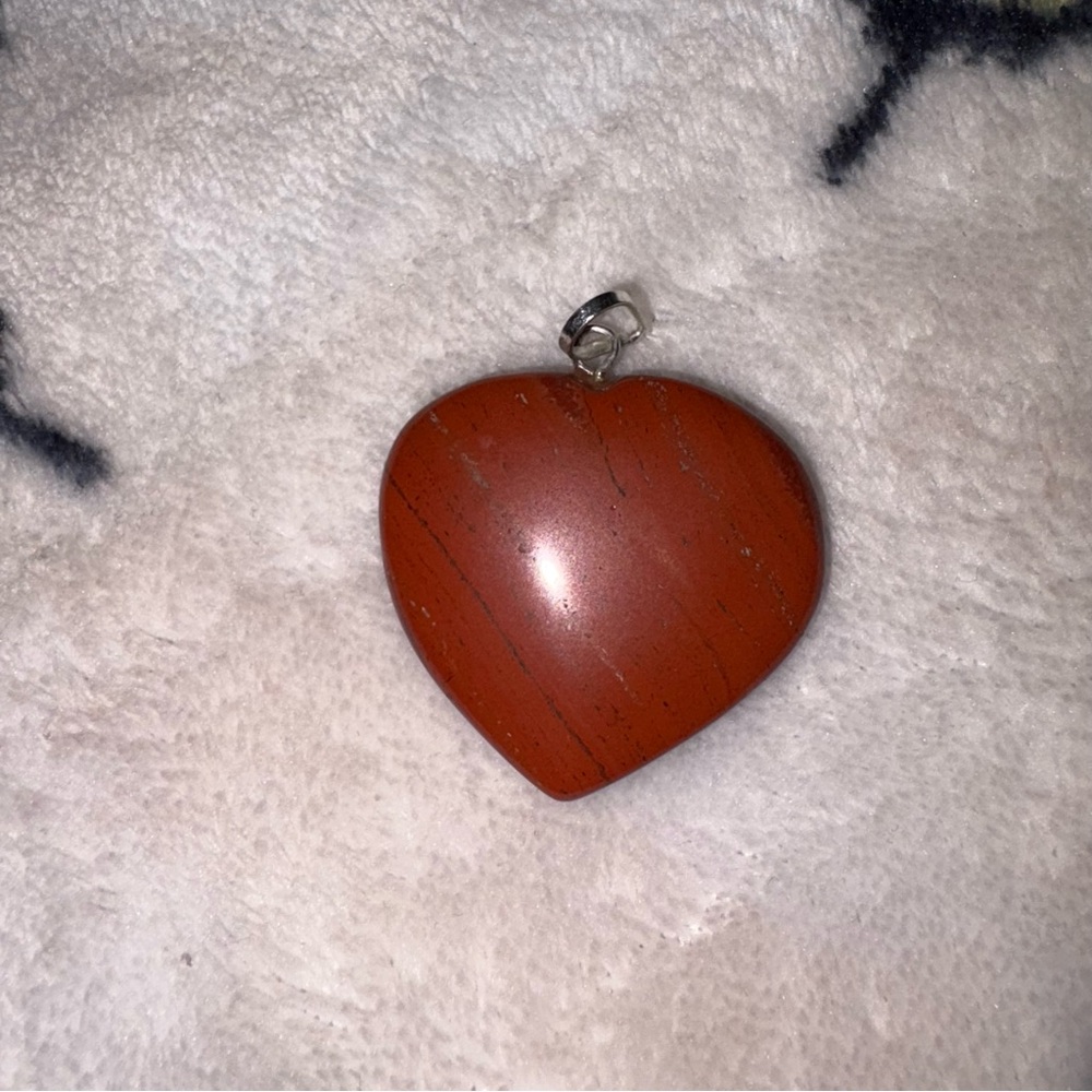 Earth & Soul Trio – Heart Crystal Pendant Set - Picture 3 of 5